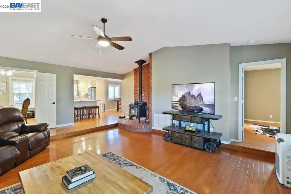 19650 Russell Cottonwood, CA 96022