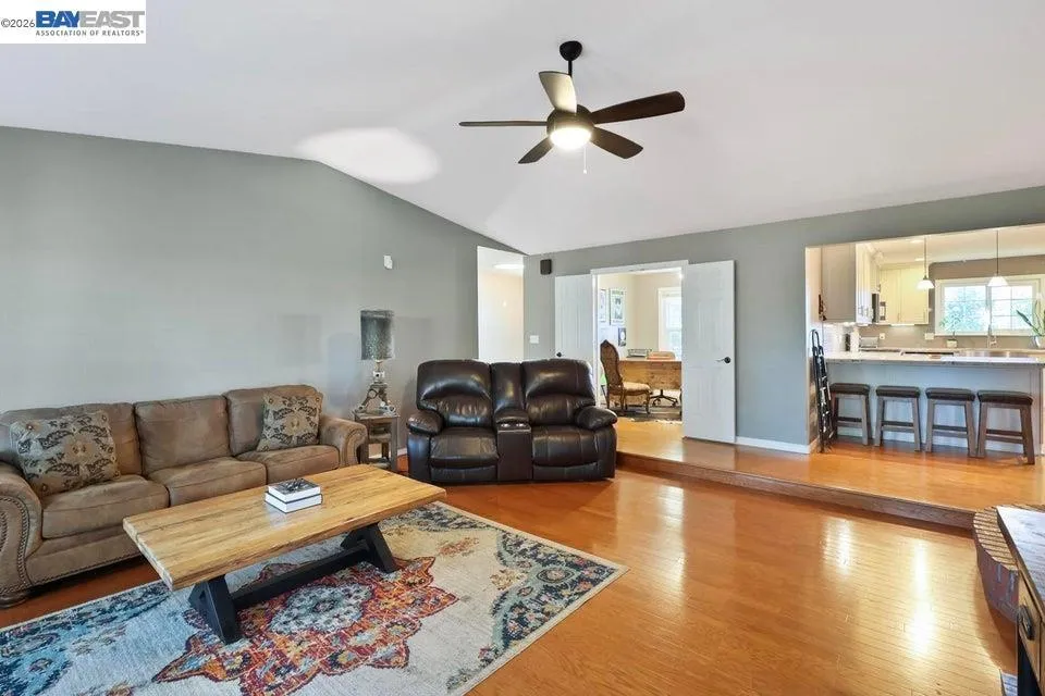 19650 Russell Cottonwood, CA 96022