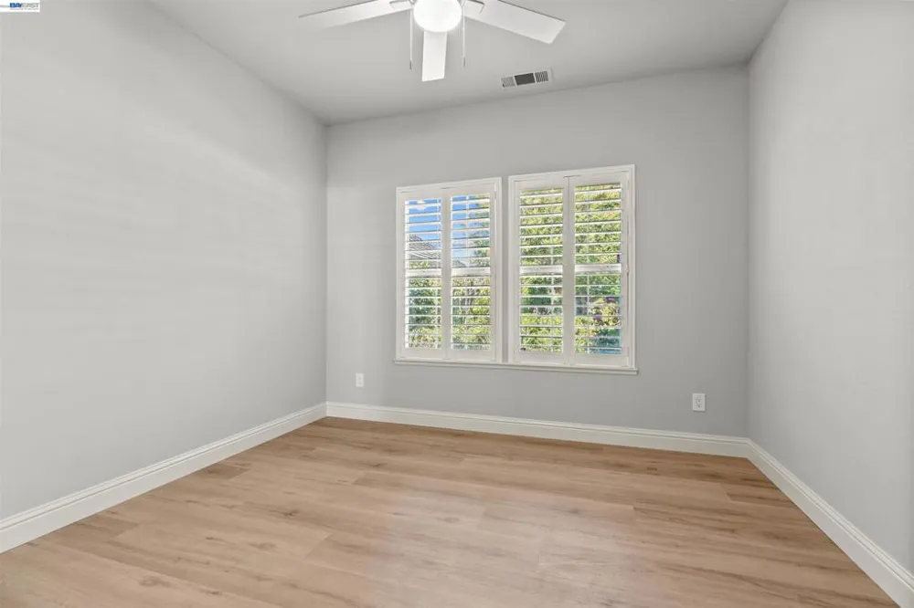 4713 Longcove Dr Stockton, CA 95219