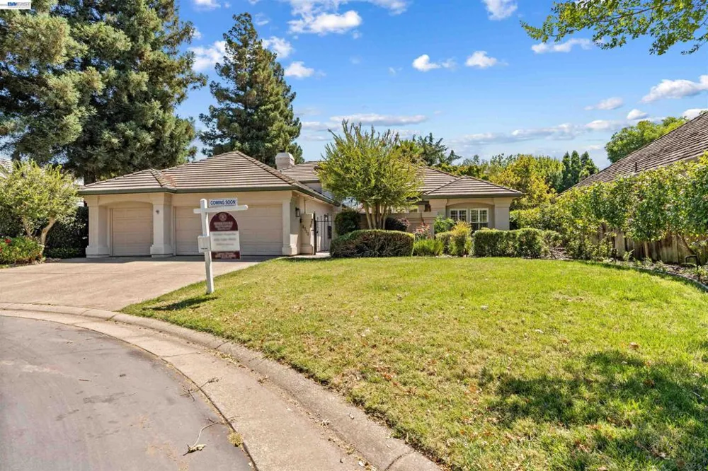 4713 Longcove Dr Stockton, CA 95219