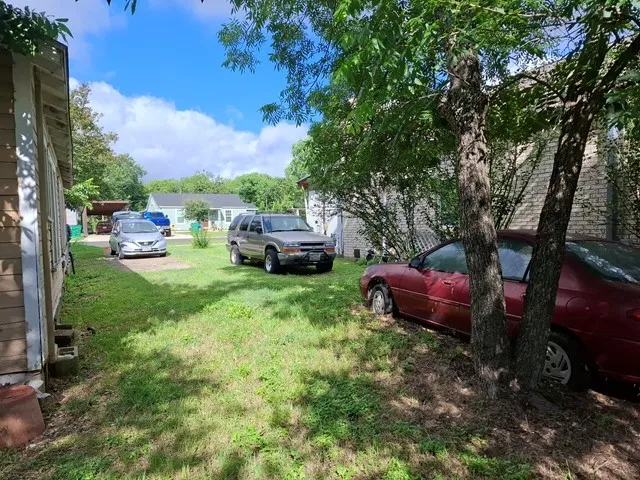 408 S HARRISON STREET McGregor, TX 76657