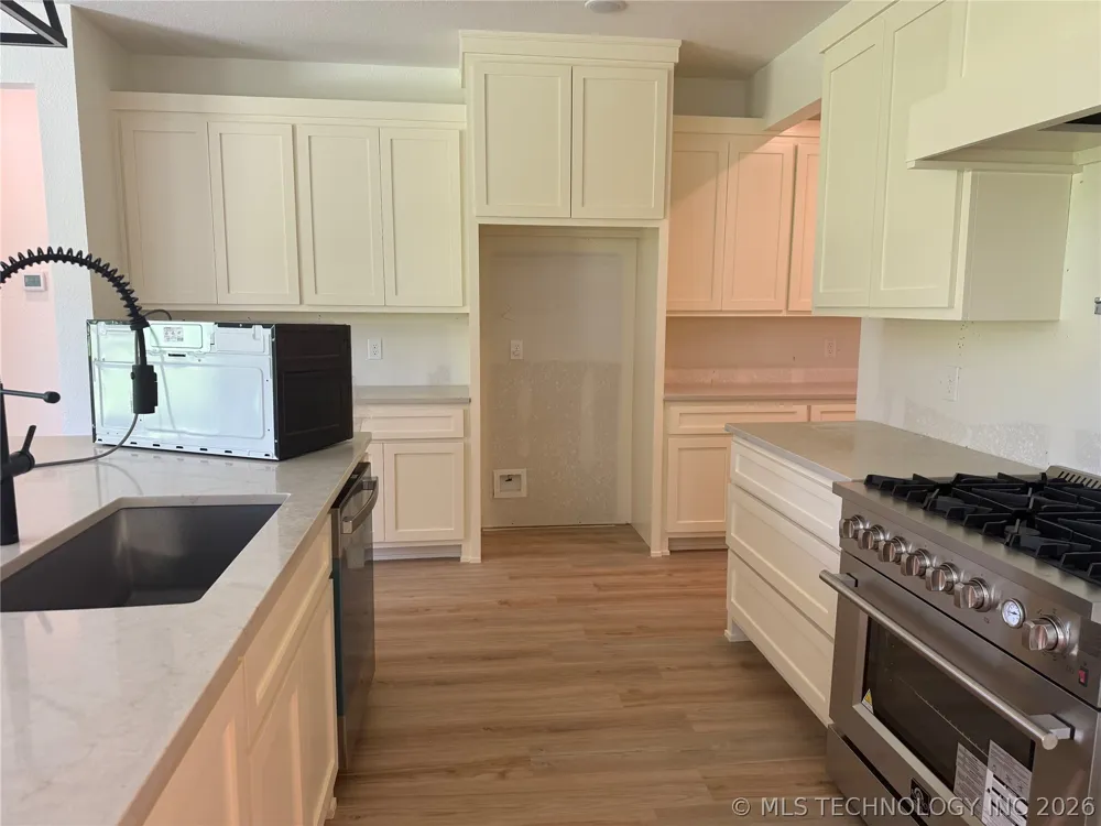 308 W Lauren Street Kiefer, OK 74041
