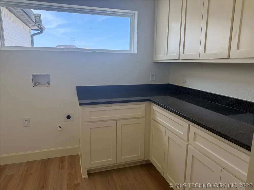 308 W Lauren Street Kiefer, OK 74041