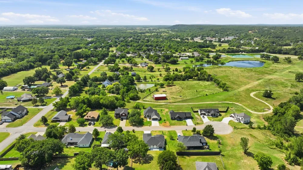308 W Lauren Street Kiefer, OK 74041