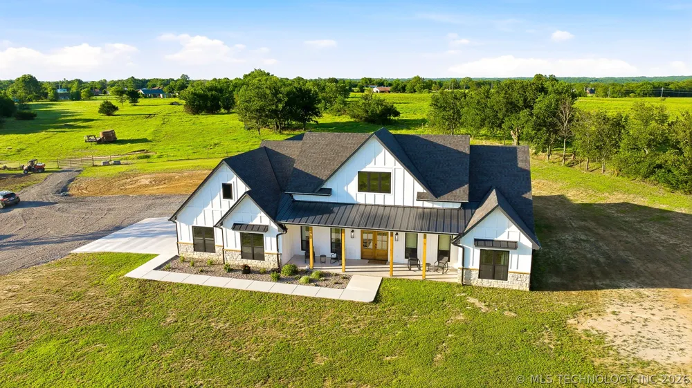 8710 County Road 1540 Ada, OK 74820