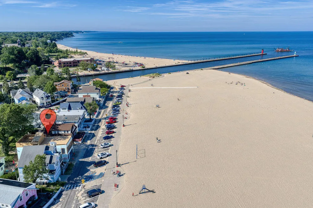 34 Lake Shore Drive South Haven, MI 49090