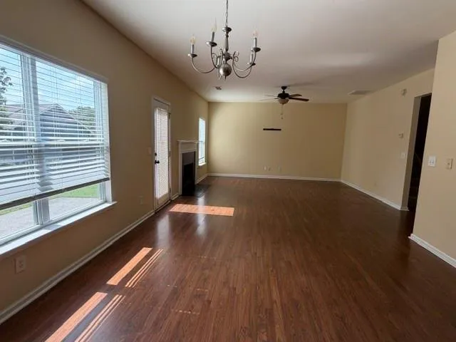 1020 Capstone Court Suwanee, GA 30024