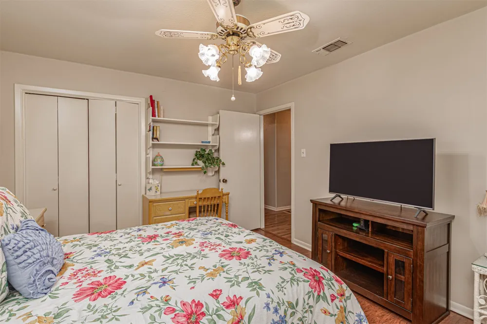 4160 Fm 513 S Lone Oak, TX 75453