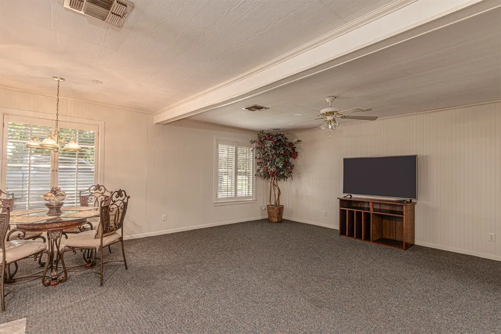 4160 Fm 513 S Lone Oak, TX 75453