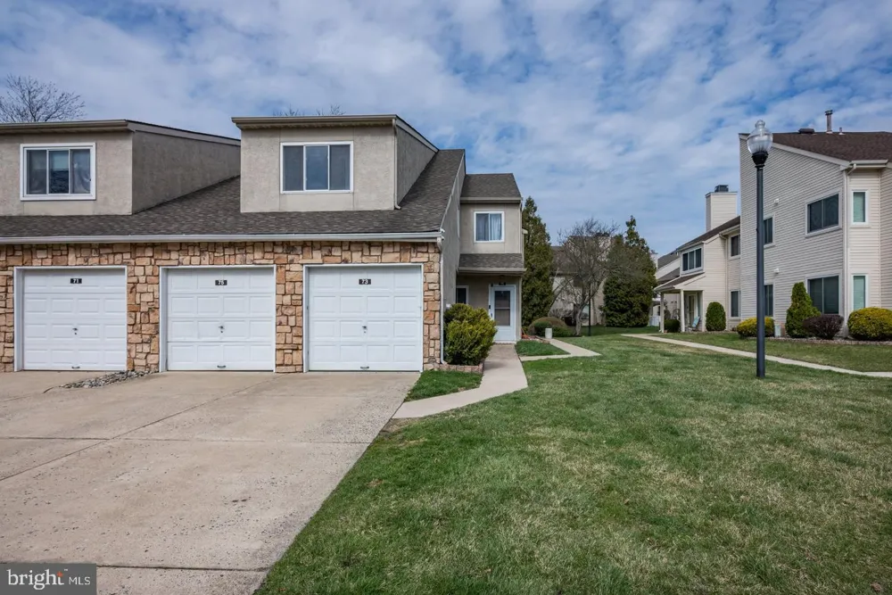 75 SANDRA ROAD Voorhees, NJ 08043