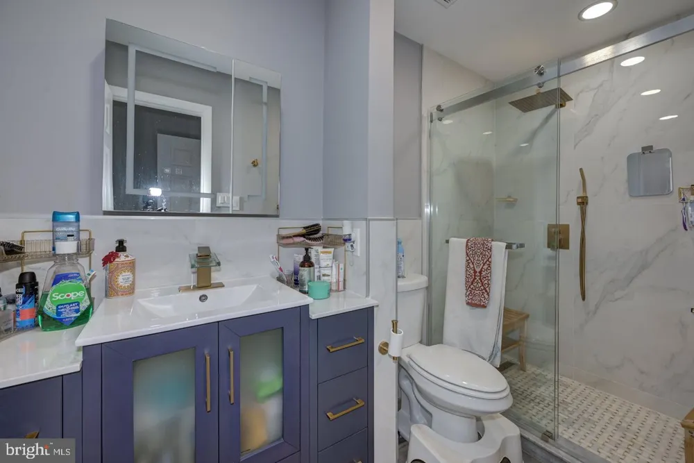 75 SANDRA ROAD Voorhees, NJ 08043
