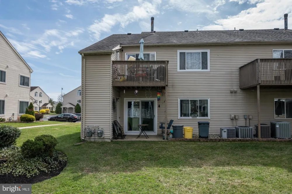 75 SANDRA ROAD Voorhees, NJ 08043