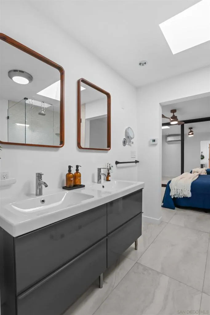 7 Gingertree LN Coronado, CA 92118