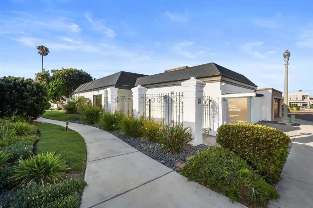 7 Gingertree LN Coronado, CA 92118