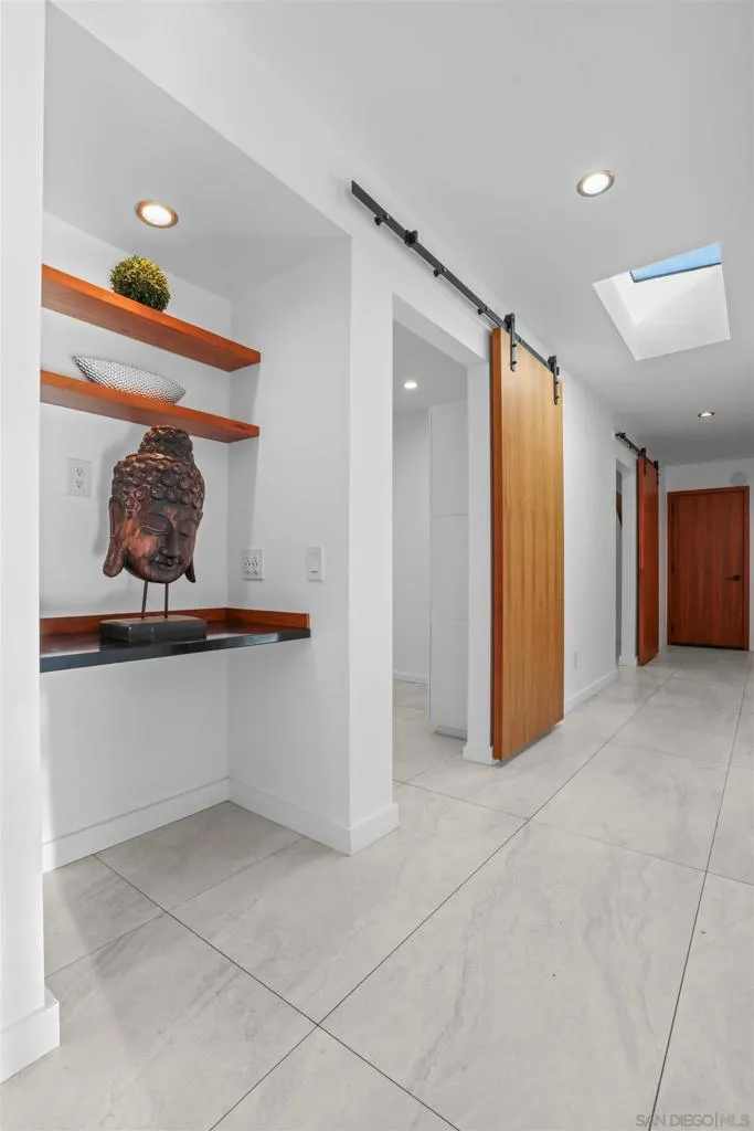 7 Gingertree LN Coronado, CA 92118