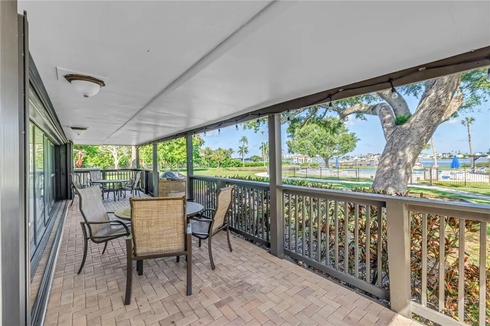 13300 INDIAN ROCKS ROAD #103 Largo, FL 33774