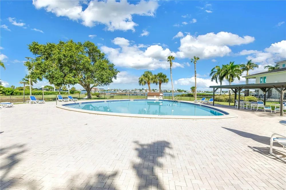 13300 INDIAN ROCKS ROAD #103 Largo, FL 33774