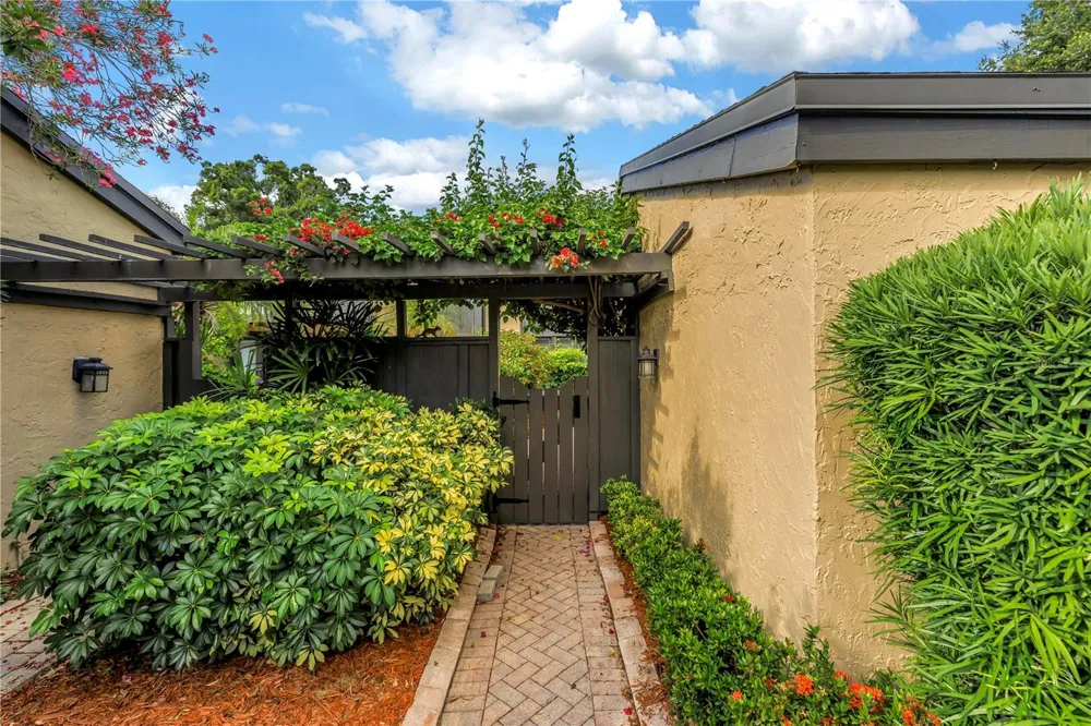13300 INDIAN ROCKS ROAD #103 Largo, FL 33774