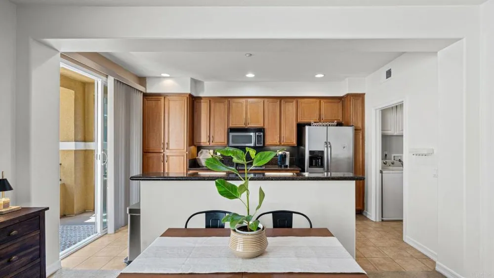 150 Via Montisi Santee, CA 92071