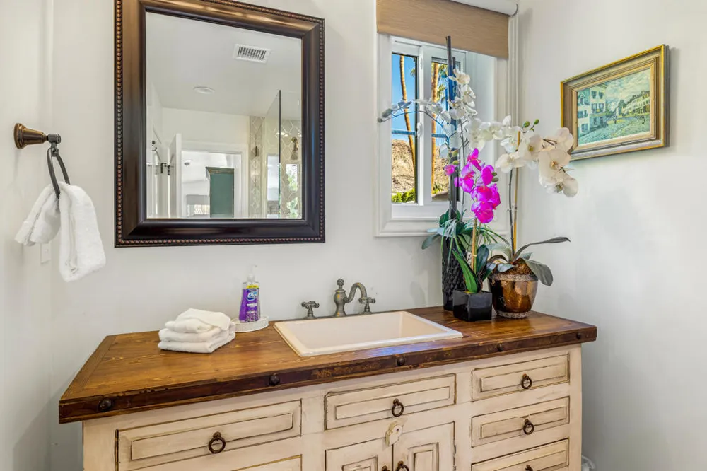 3330 Andreas Hills Drive Palm Springs, CA 92264