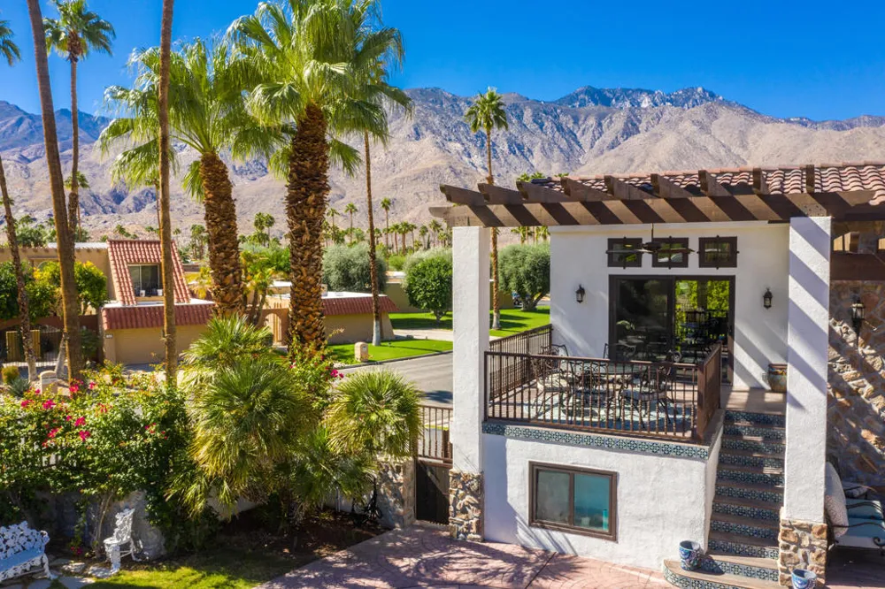 3330 Andreas Hills Drive Palm Springs, CA 92264