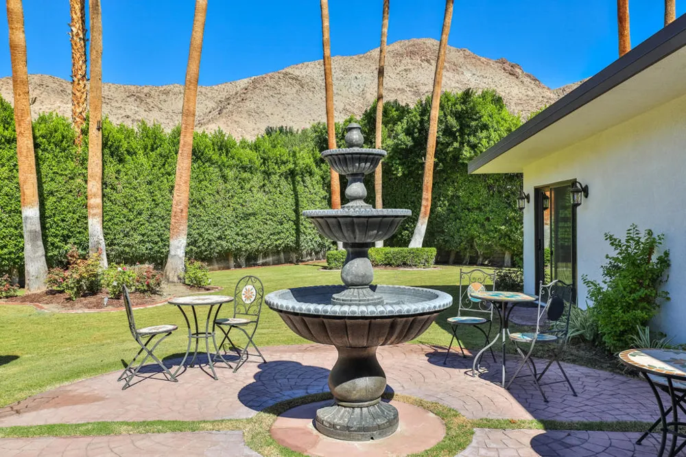 3330 Andreas Hills Drive Palm Springs, CA 92264