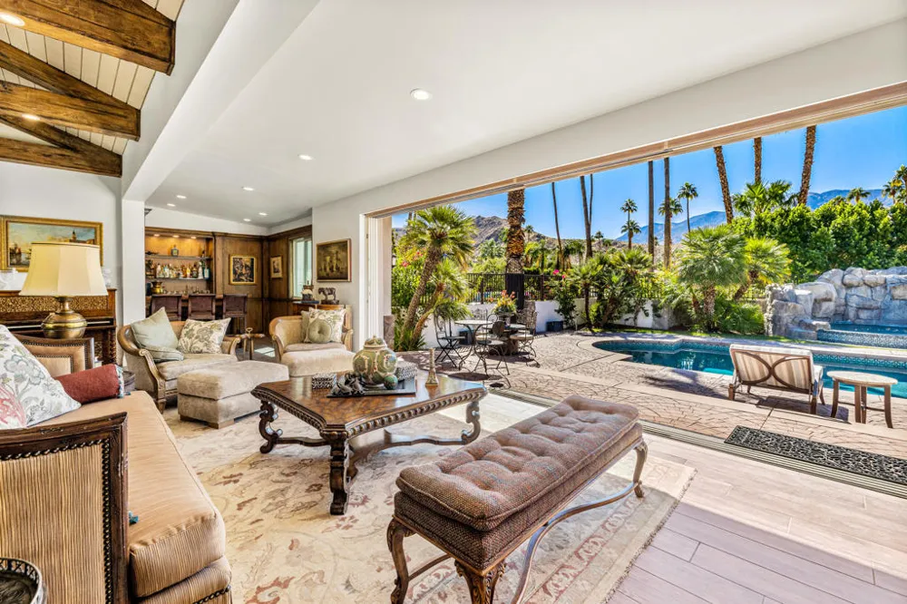 3330 Andreas Hills Drive Palm Springs, CA 92264