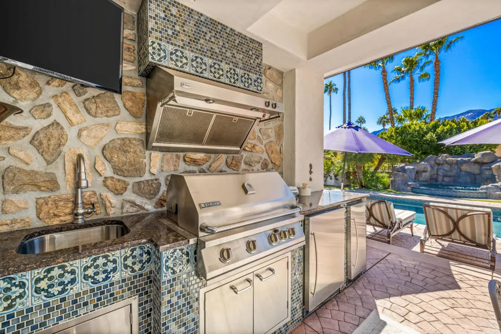 3330 Andreas Hills Drive Palm Springs, CA 92264