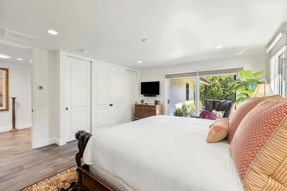 3330 Andreas Hills Drive Palm Springs, CA 92264