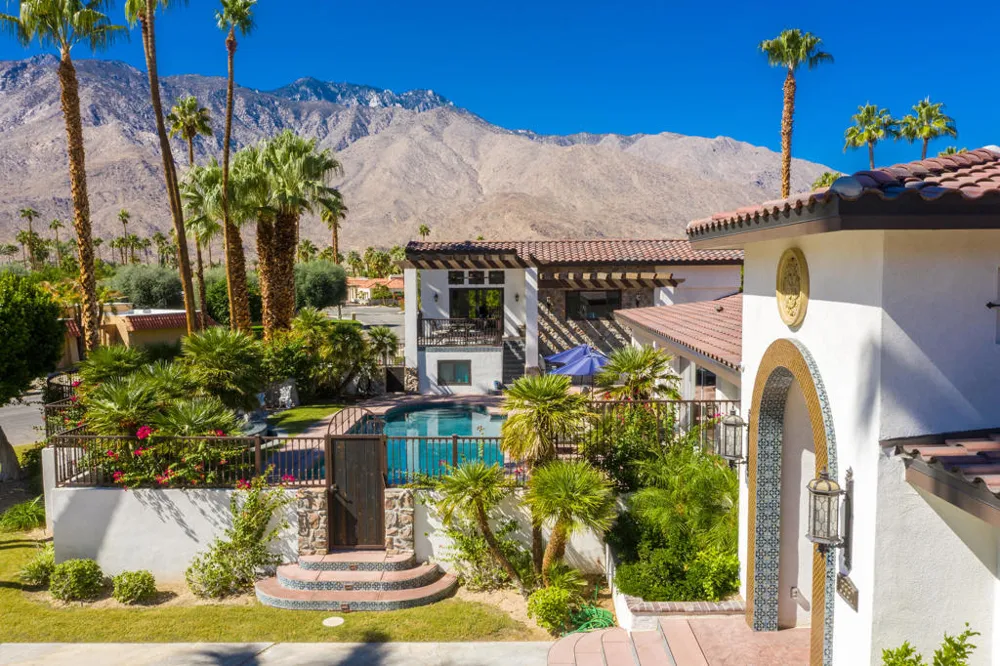 3330 Andreas Hills Drive Palm Springs, CA 92264