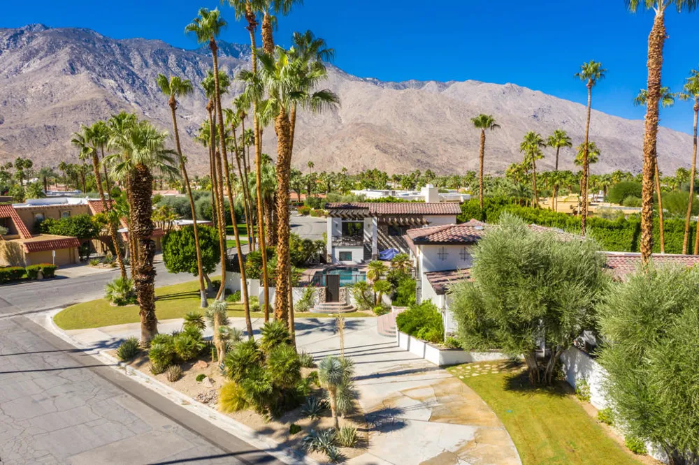 3330 Andreas Hills Drive Palm Springs, CA 92264