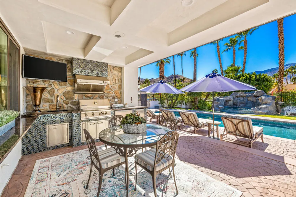 3330 Andreas Hills Drive Palm Springs, CA 92264