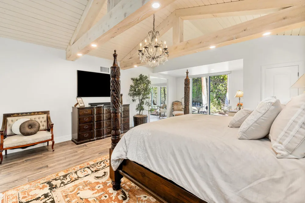 3330 Andreas Hills Drive Palm Springs, CA 92264