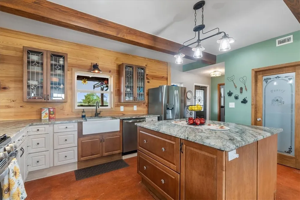 623 Nakishwana Sandia, TX 78383