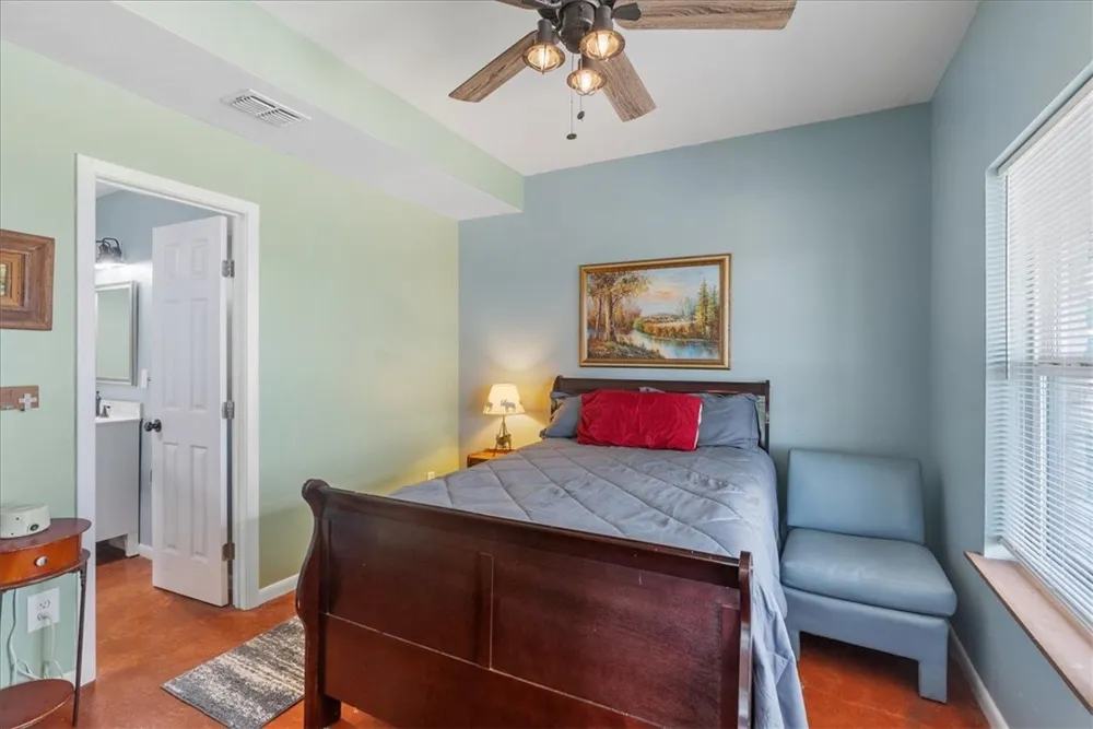623 Nakishwana Sandia, TX 78383