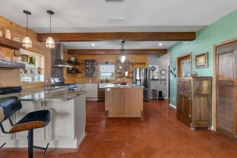 623 Nakishwana Sandia, TX 78383