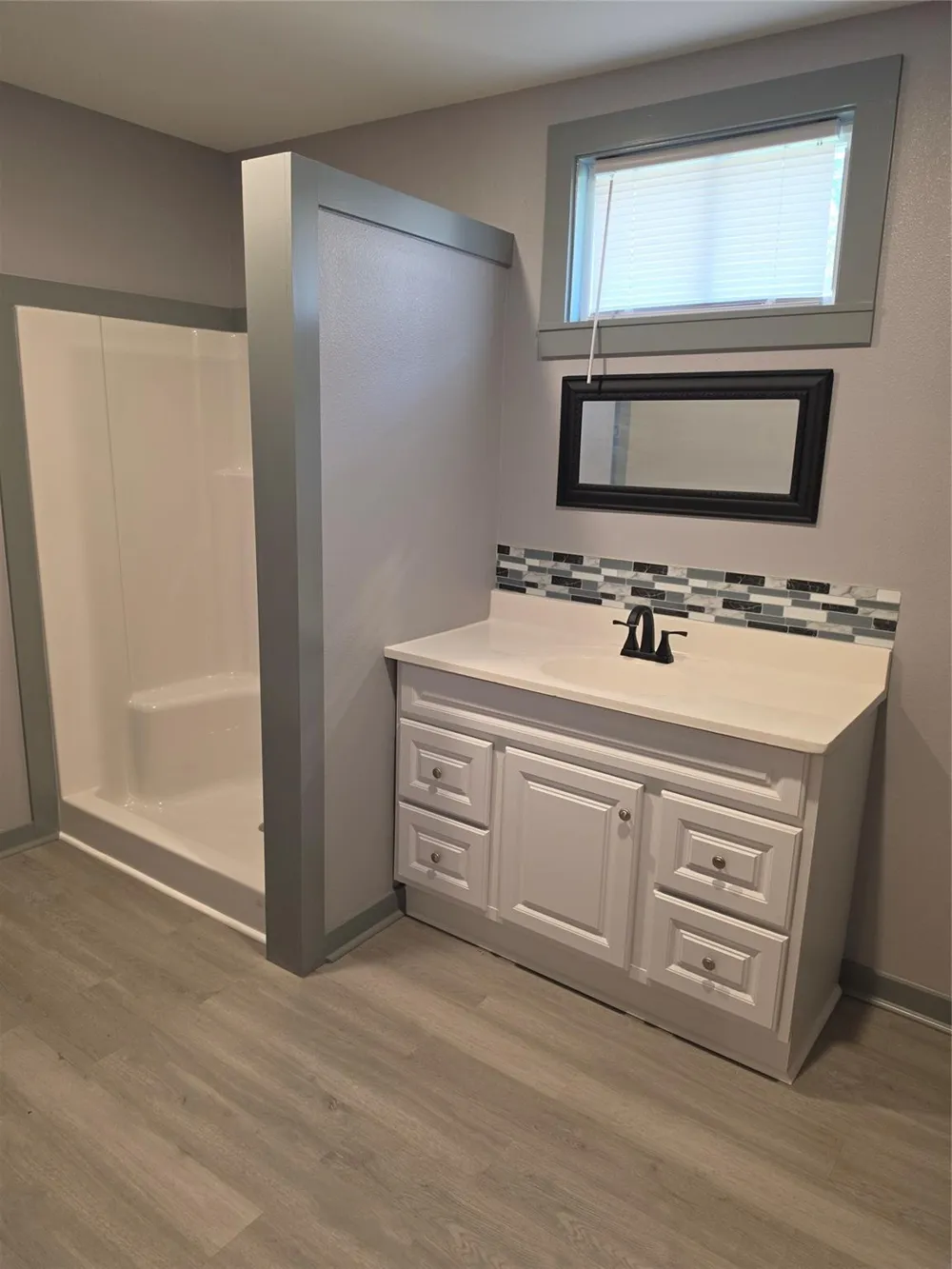 101 N Hackberry Moulton, TX 77975