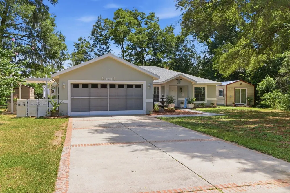 8667 UPLAND DRIVE Citrus Springs, FL 34434