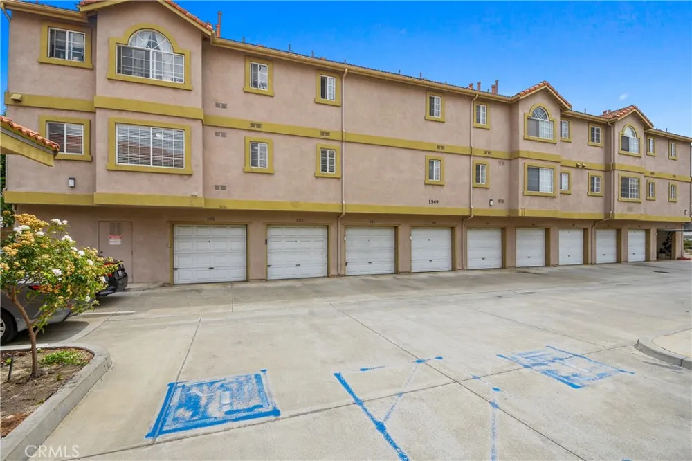 1549 E Spruce #A Placentia, CA 92870