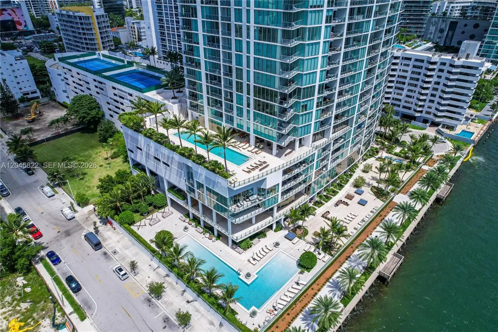 2900 NE 7th Ave #4308 Miami, FL 33137