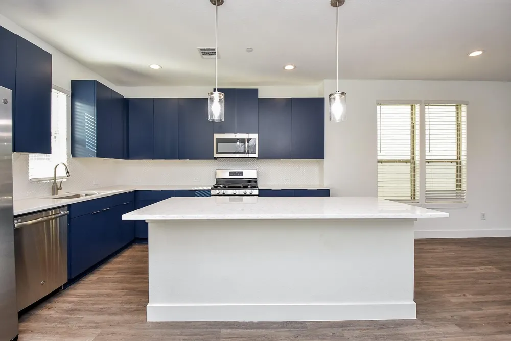 18708 Centro Main Street Shenandoah, TX 77385