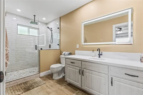 3998 Bluff