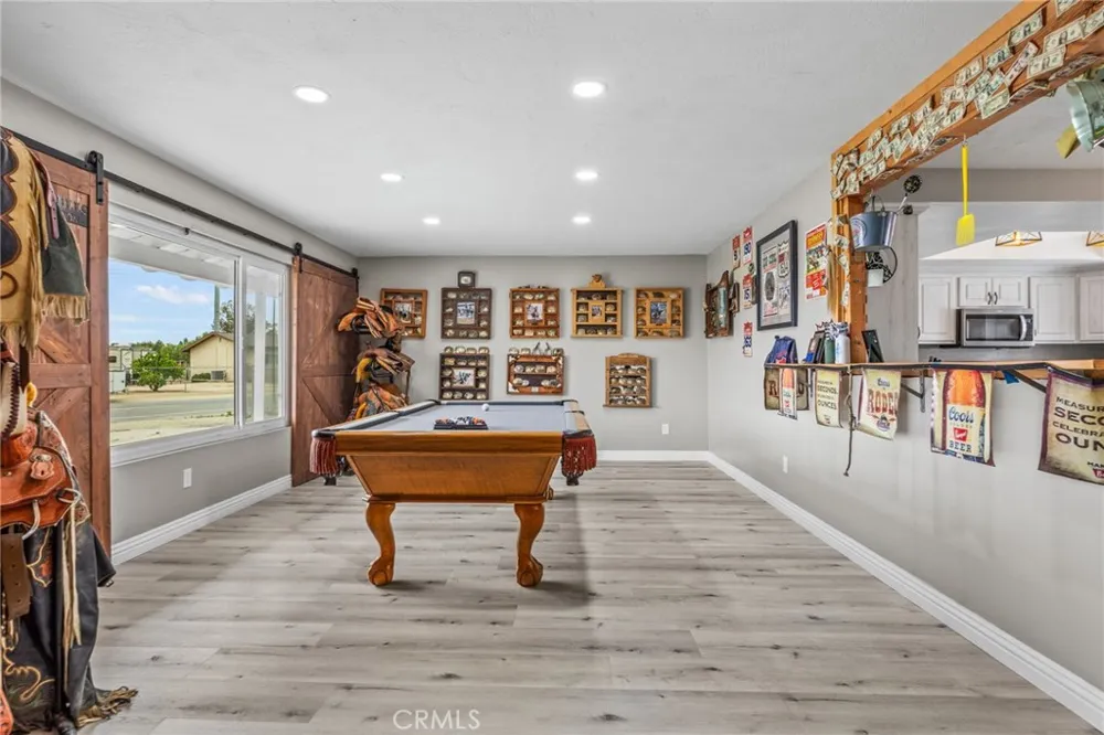 3998 Bluff Norco, CA 92860
