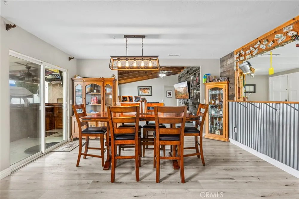 3998 Bluff Norco, CA 92860