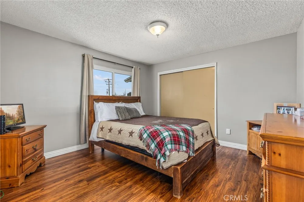 3998 Bluff Norco, CA 92860