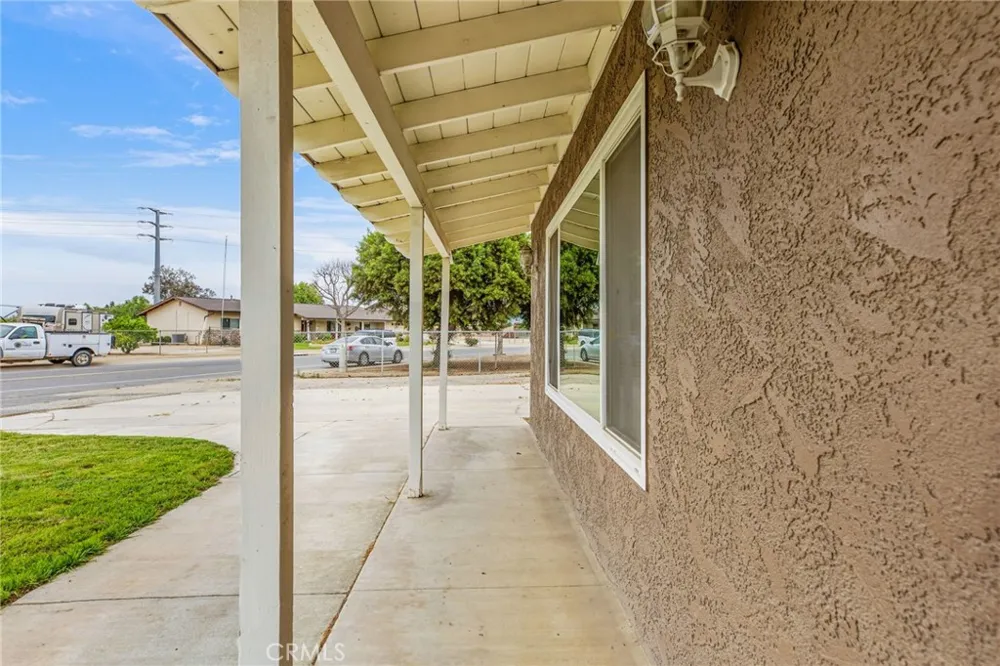 3998 Bluff Norco, CA 92860