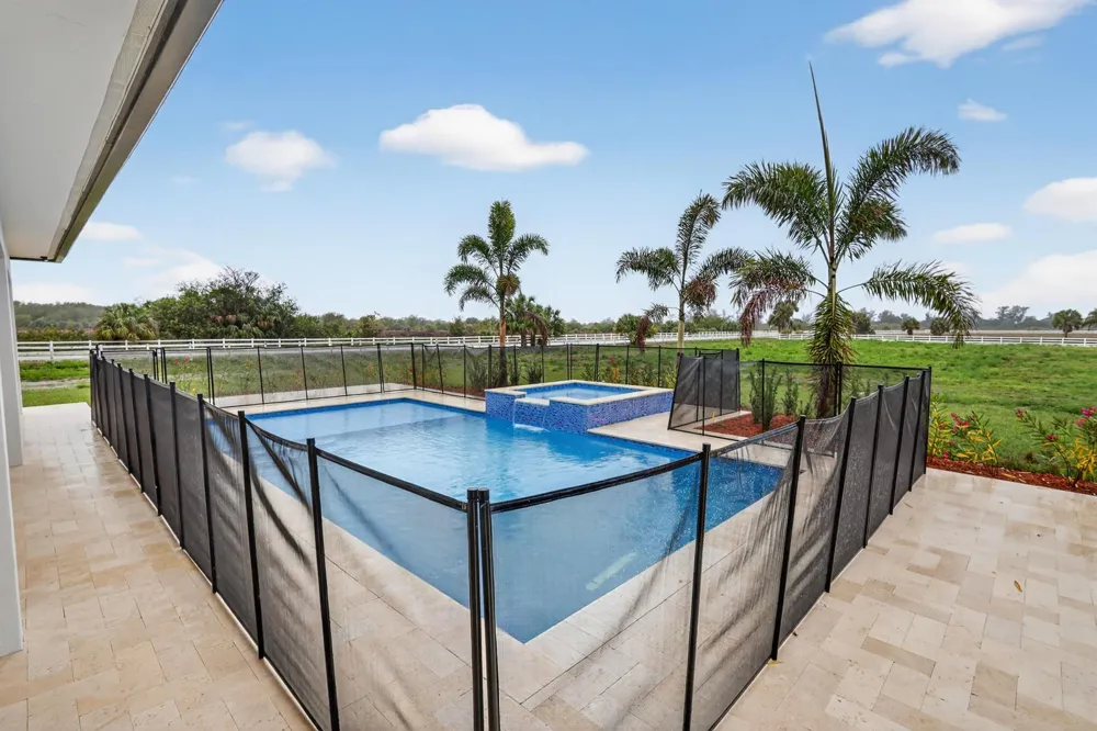 3644 Frog Holw Loxahatchee, FL 33470
