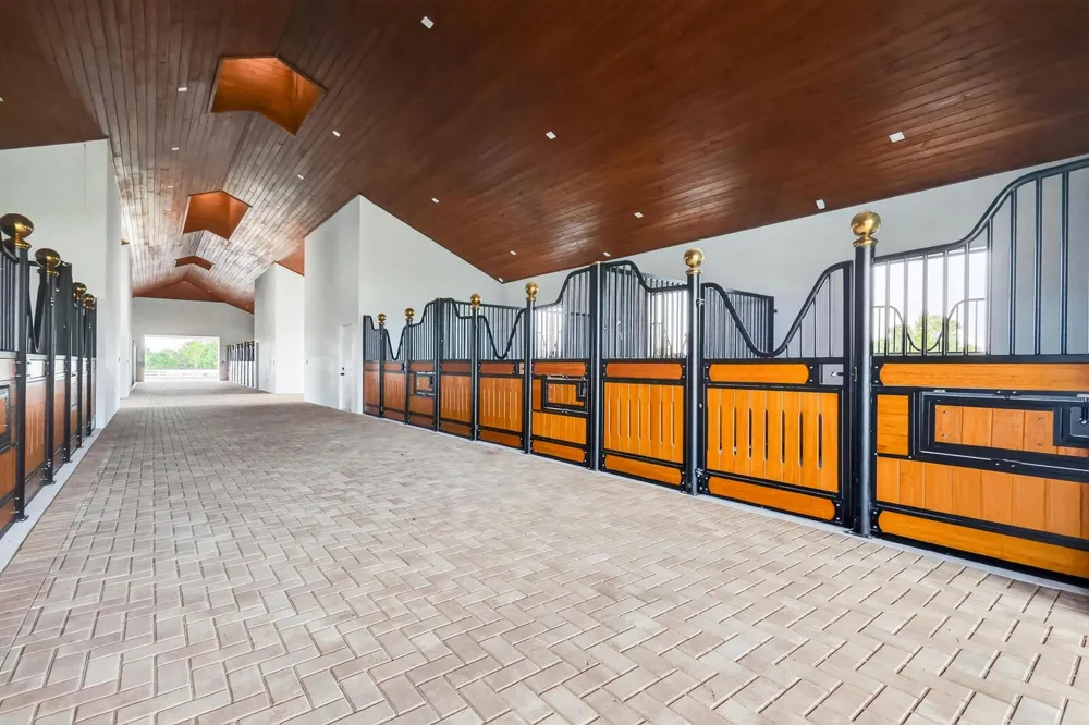3644 Frog Holw Loxahatchee, FL 33470