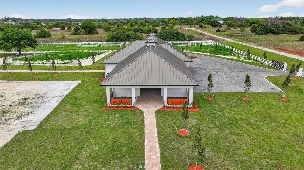 3644 Frog Holw Loxahatchee, FL 33470