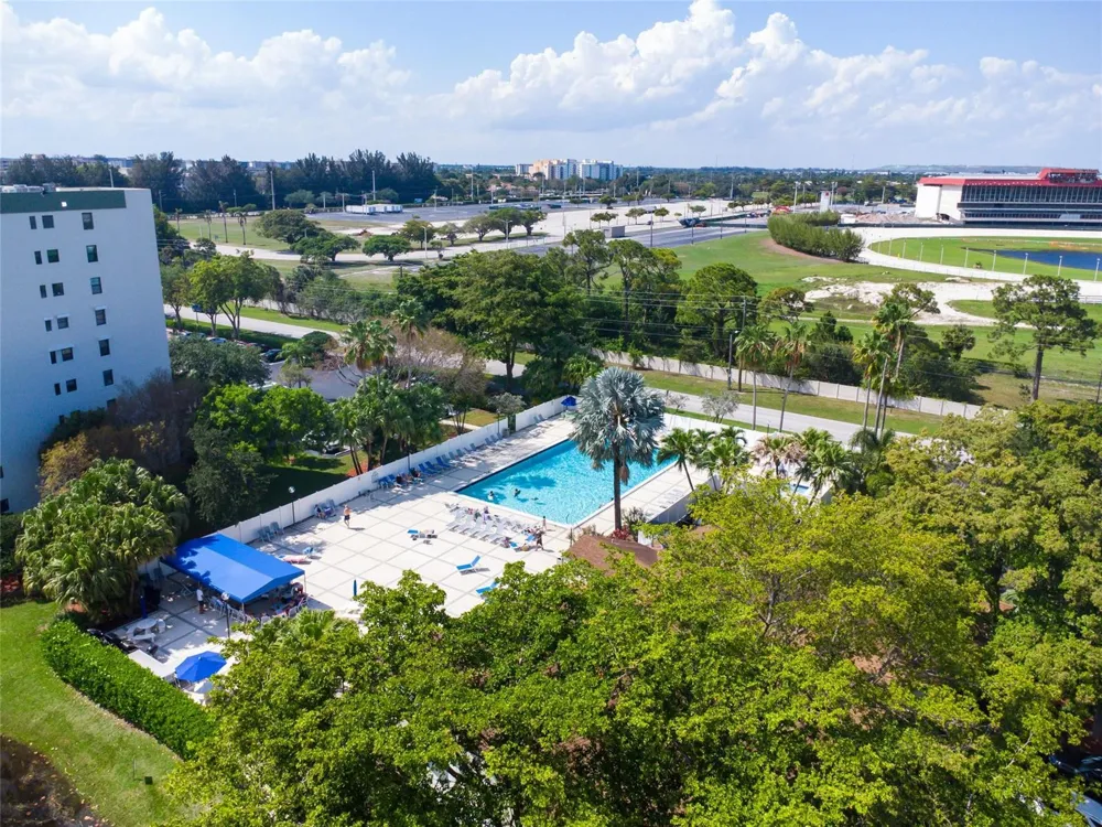 2240 Cypress Bend Drive ##802 Pompano Beach, FL 33069